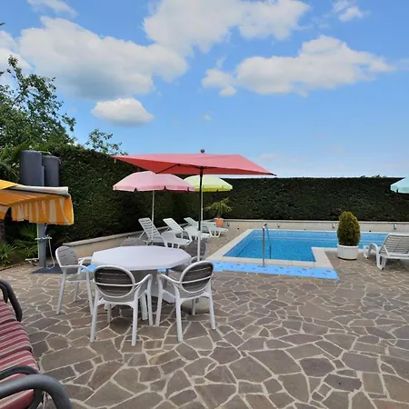 Bregi Villa